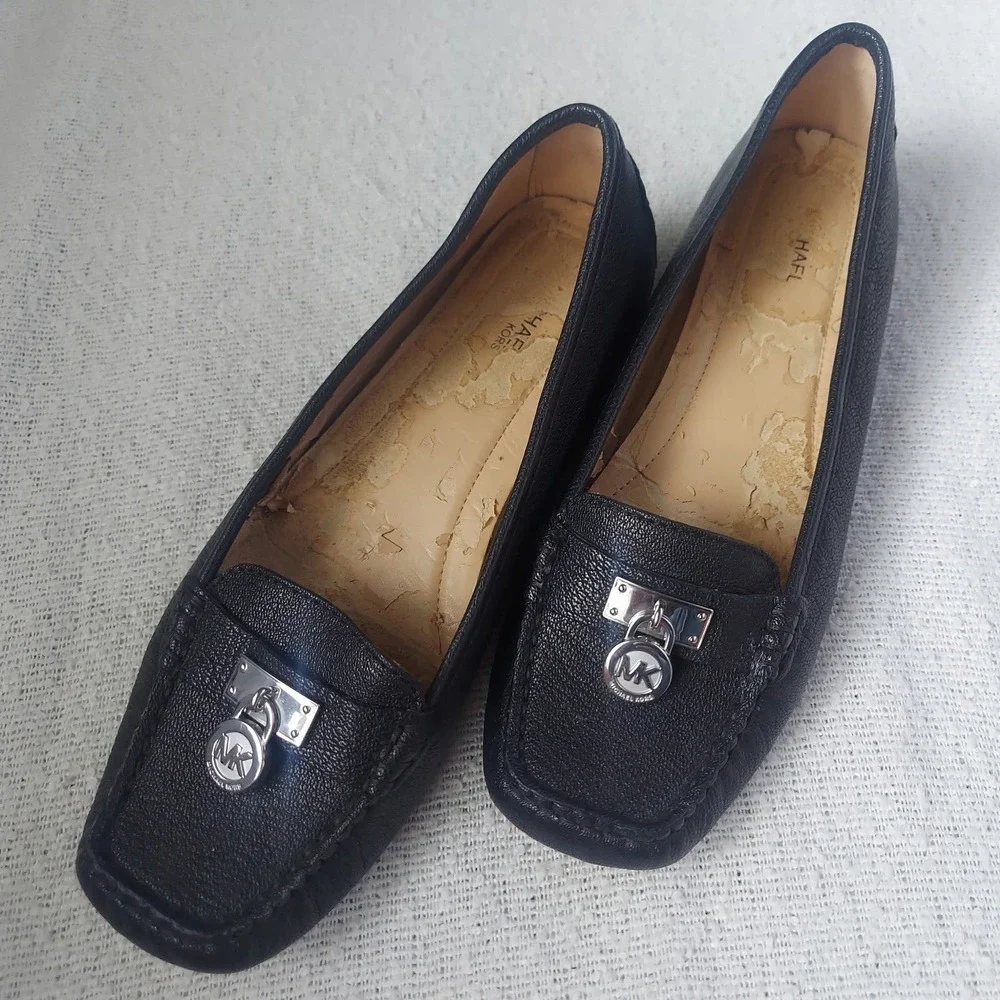 Michael Kors Loafers Womens 8.5M Black Hamilton Padlock Pebbled Leather Flats